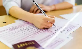 Российским школьникам рекомендуют зубрить стихи перед ЕГЭ по литературе 
