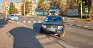 В Братске водитель иномарки на пешеходном переходе сбил девушку
