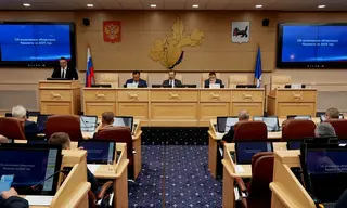 Удвоить штрафы за шум и обязать бизнес брать на работу ветеранов СВО: что ещё обсудили на 42-й сессии Заксобрания