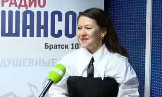 Йога – это спорт или способ расслабиться? На этот вопрос ответила практик в прямом эфире «Утра бодрого режима»